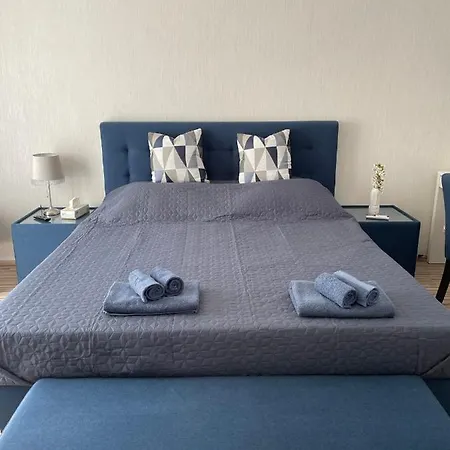 Apartment Poolside Apartman Siófok