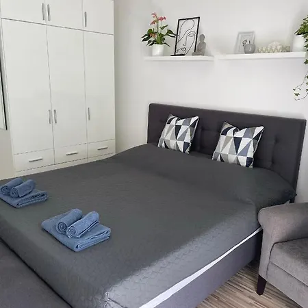 Apartman Poolside Apartman Siófok