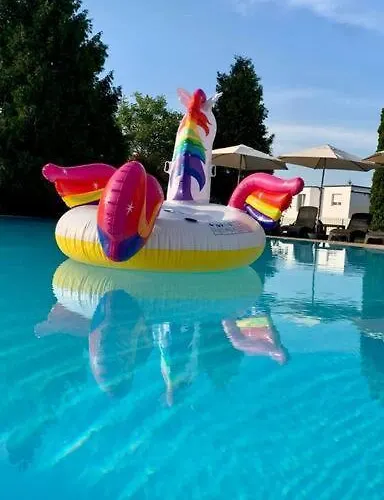Apartment Poolside
